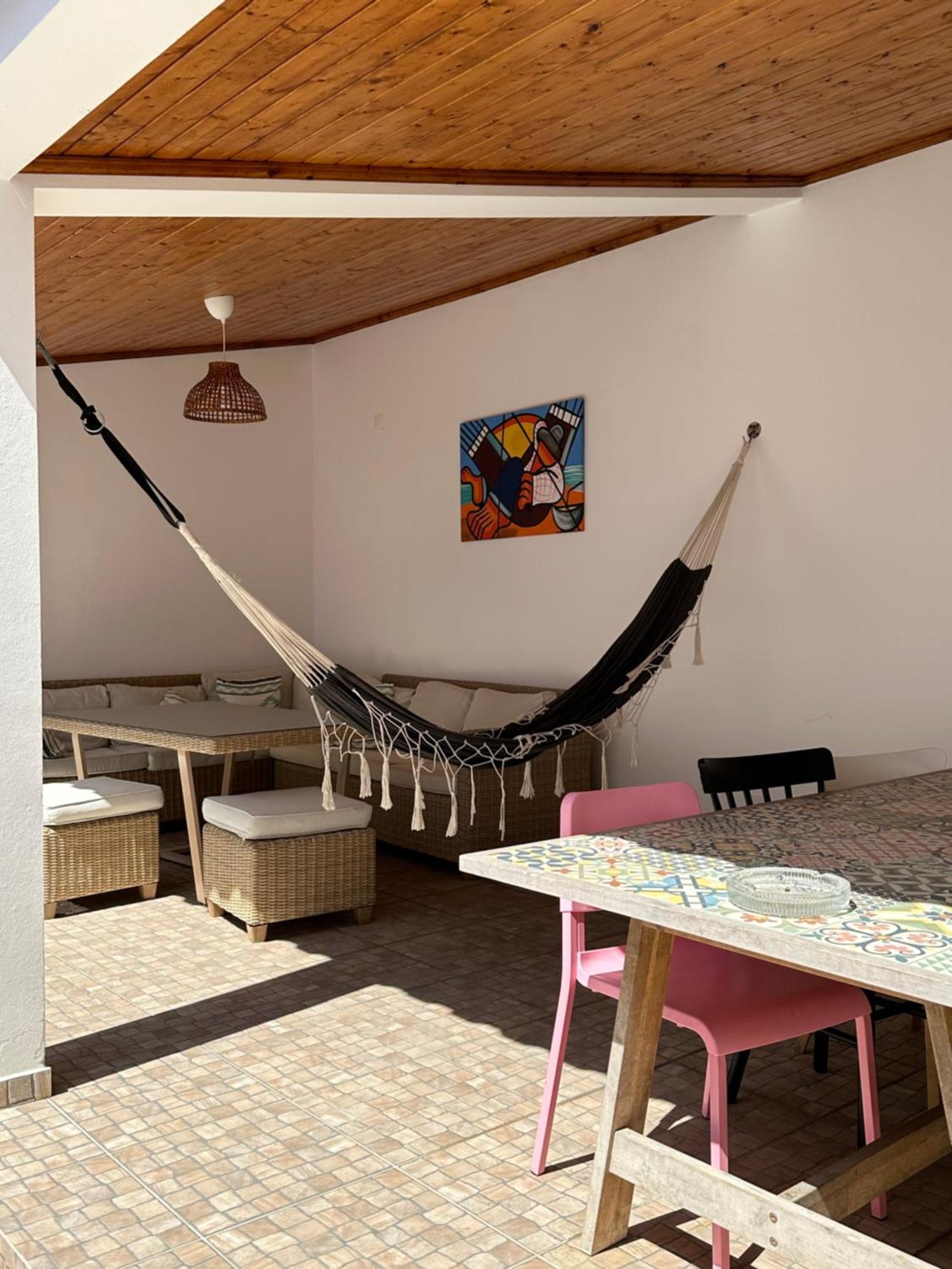 וילה נובה דה מילפונטס Pirata Milfontes Guest House מראה חיצוני תמונה