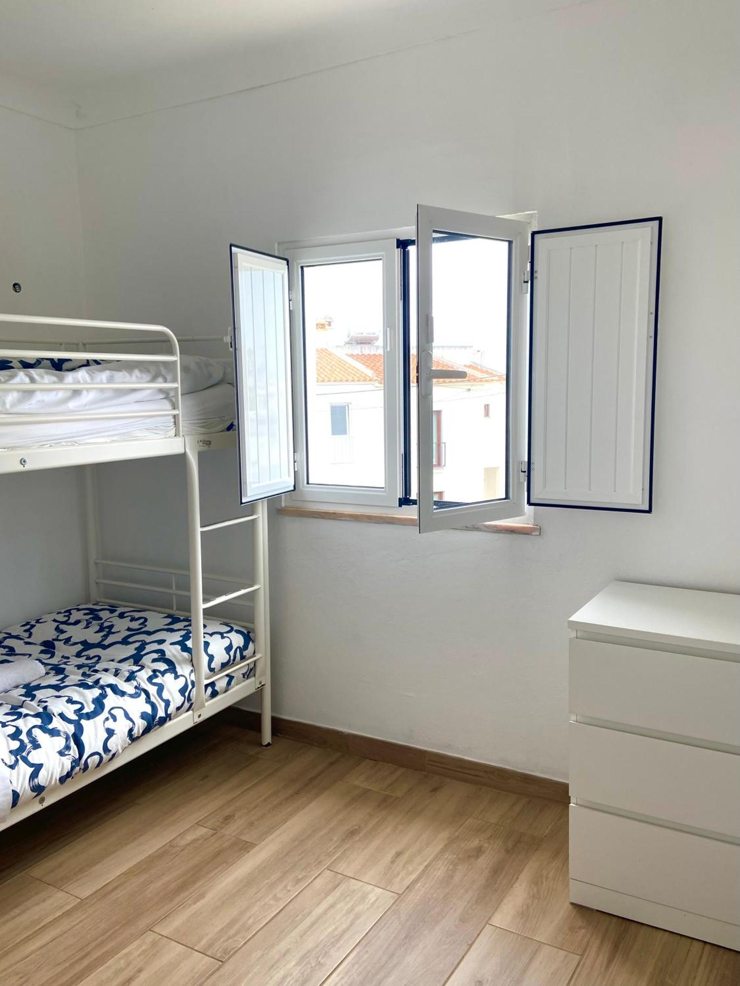 וילה נובה דה מילפונטס Pirata Milfontes Guest House מראה חיצוני תמונה